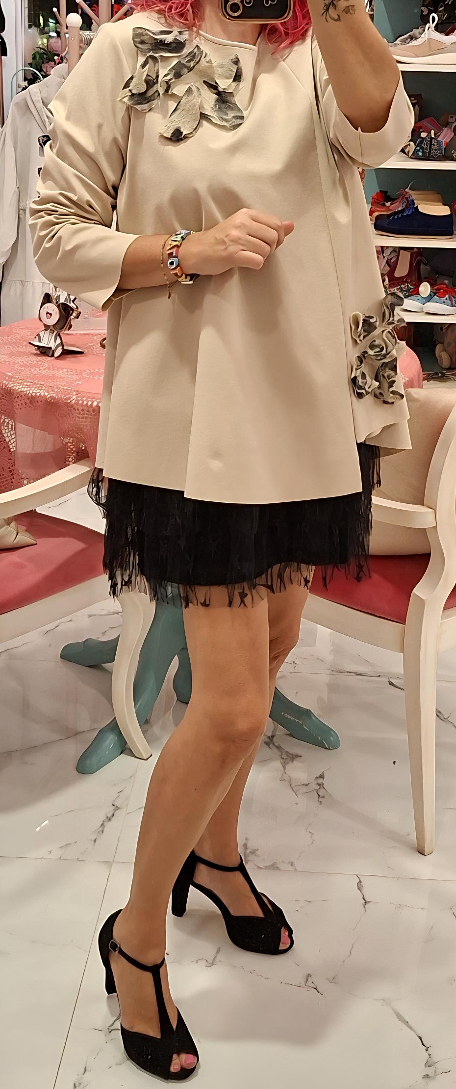 20251010_210439 CAMISETA LEONOR - Imagen 1