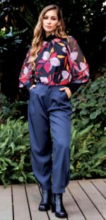 BLUSA IVONNE FLORAL - Imagen 2