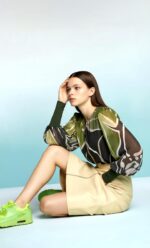 BLUSA AUTOFILIA - Imagen 6