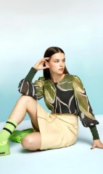 BLUSA AUTOFILIA - Imagen 5