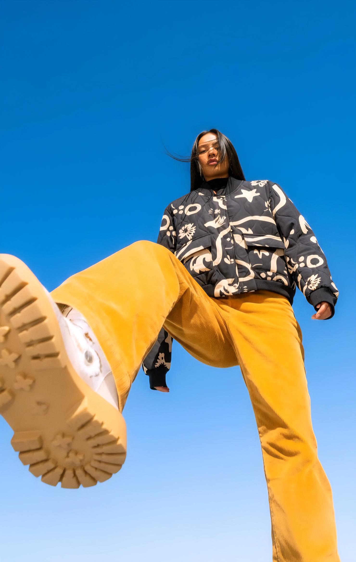 default_db42c6d4-27b5-47ed-b146-a71434f75f2f_3 BOMBER IRIS - Imagen 1