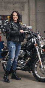 BIKER GUAPA - Imagen 2