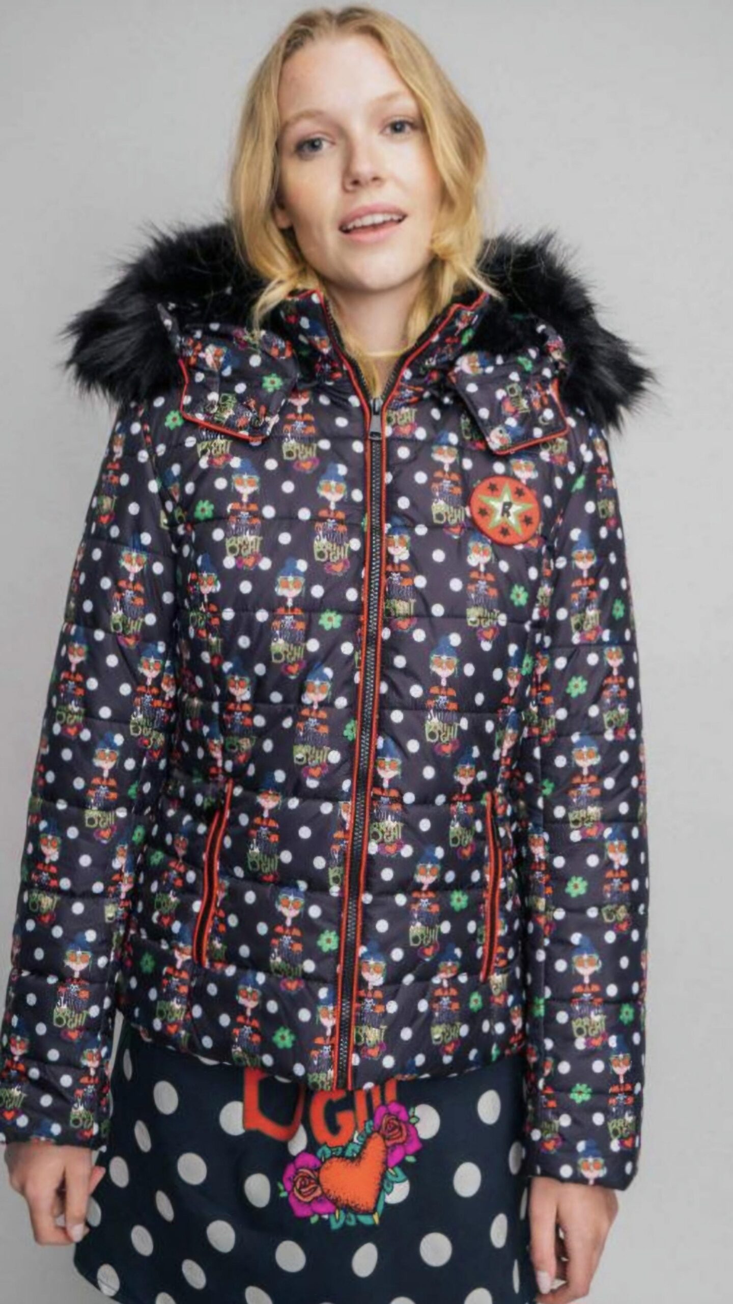 Screenshot_20251117_202401_Chrome ANORAK ROSEGREEN - Imagen 1