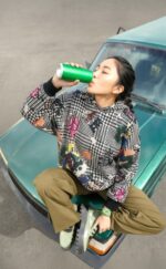 SUDADERA SNOOPY PINTURAS - Imagen 4