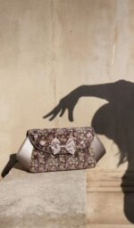 BOLSO PALMA PLATA. - Imagen 2