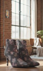 BOTIN TERCIOPELO CALADO - Imagen 6