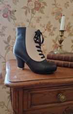 BOTIN ELSA B/N - Imagen 3