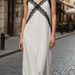 VESTIDO SHINY CREMA