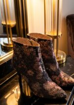 BOTIN TERCIOPELO CALADO - Imagen 4