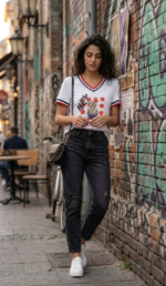 CAMISETA DONT TOUCH ME - Imagen 2