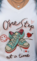 CAMISETA ONE STEP AT A TIME - Imagen 3